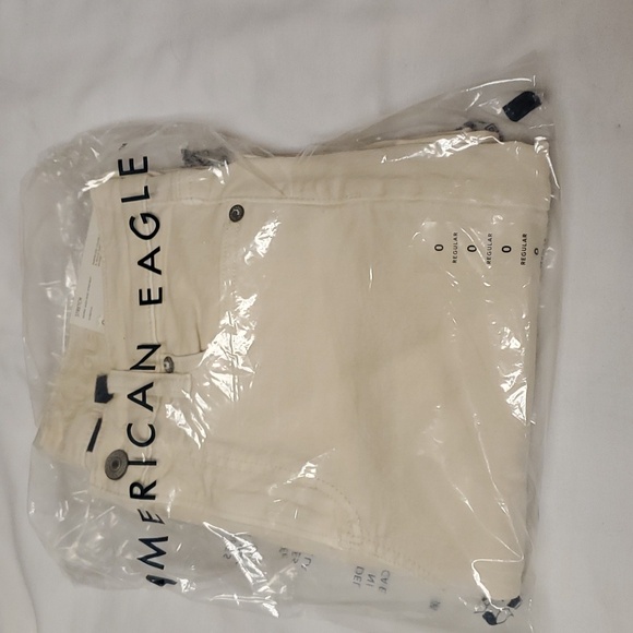 AE Stretch Super High-Waisted Straight Jean in Cream Size 0 / 25W - Picture 6 of 14